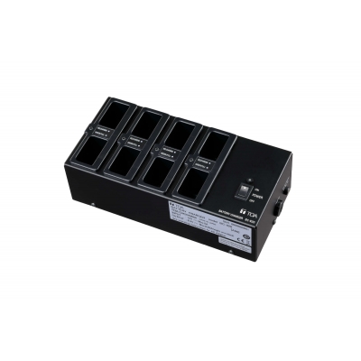 TOA BC-920 1CE BATTERY CHARGER WITH POWER PACK